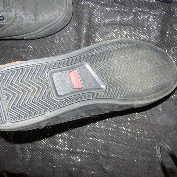 BOGO Levi's Comfort Casual Canvas & Denim Sneakers in Black size 8.5 - Picture 8 of 11